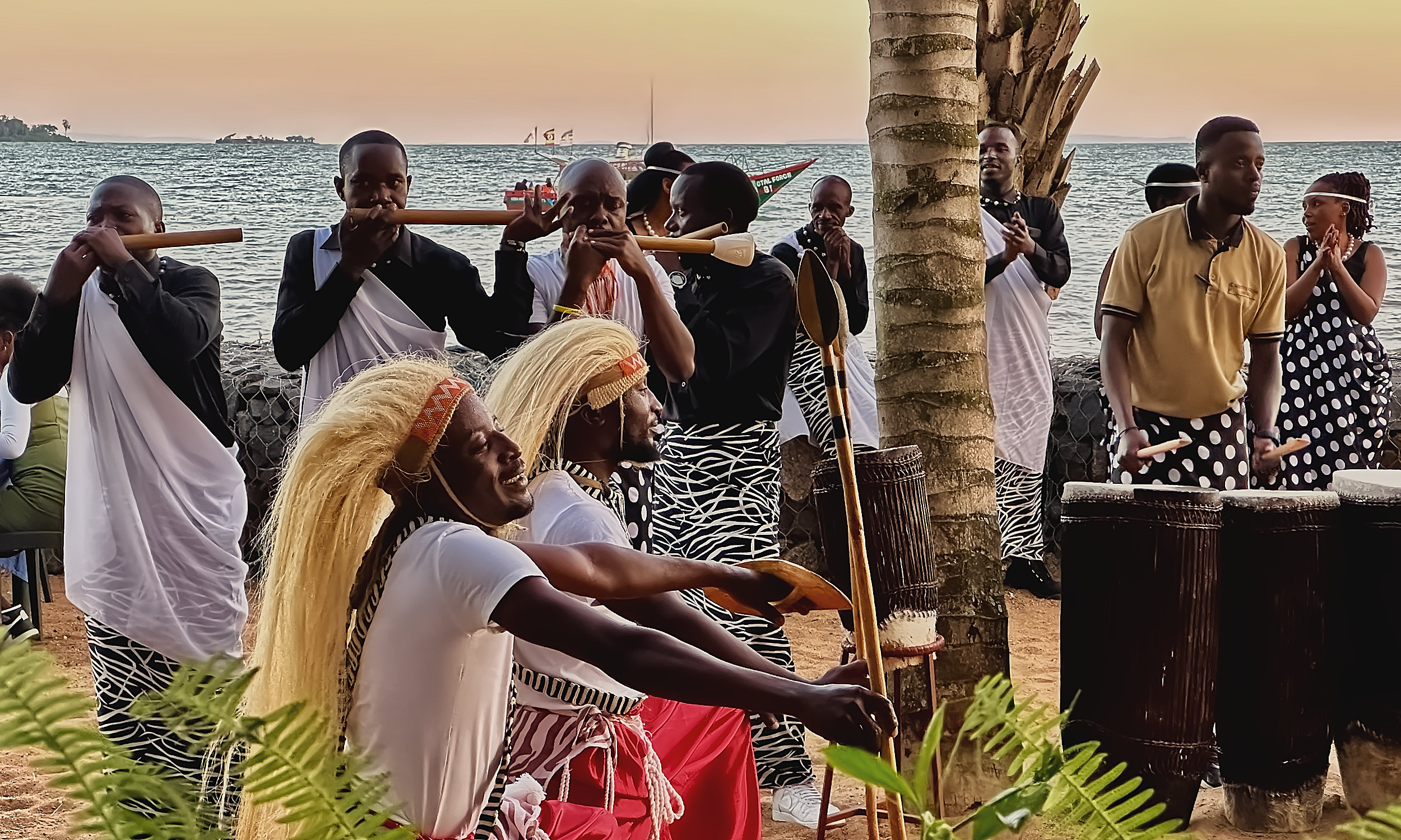 Goretti’s Pizzeria & Bar: Friday Night Drums by Lake Victoria